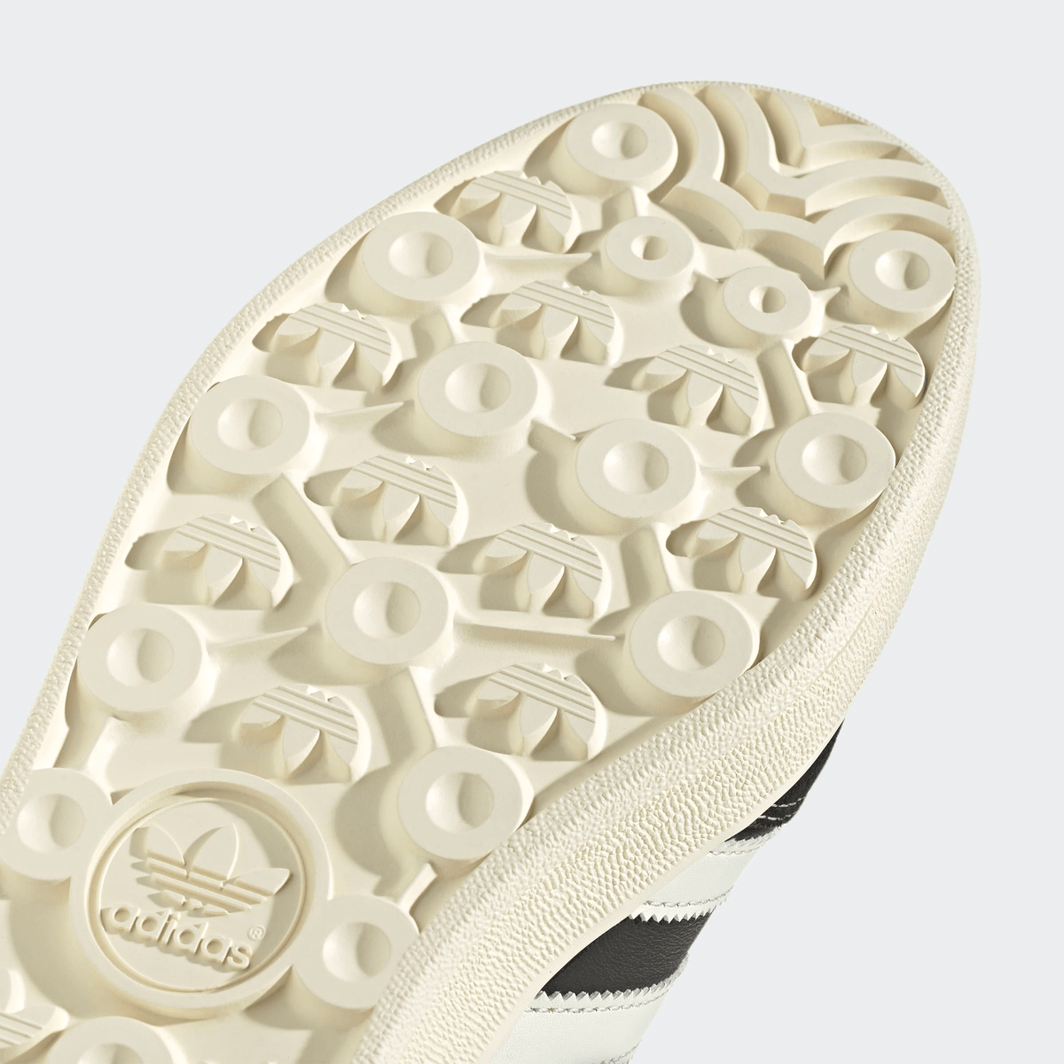 Adidas Gazelle Indoor - Core Black/Cream White/Gold Metallic - Adidas - State Of Play