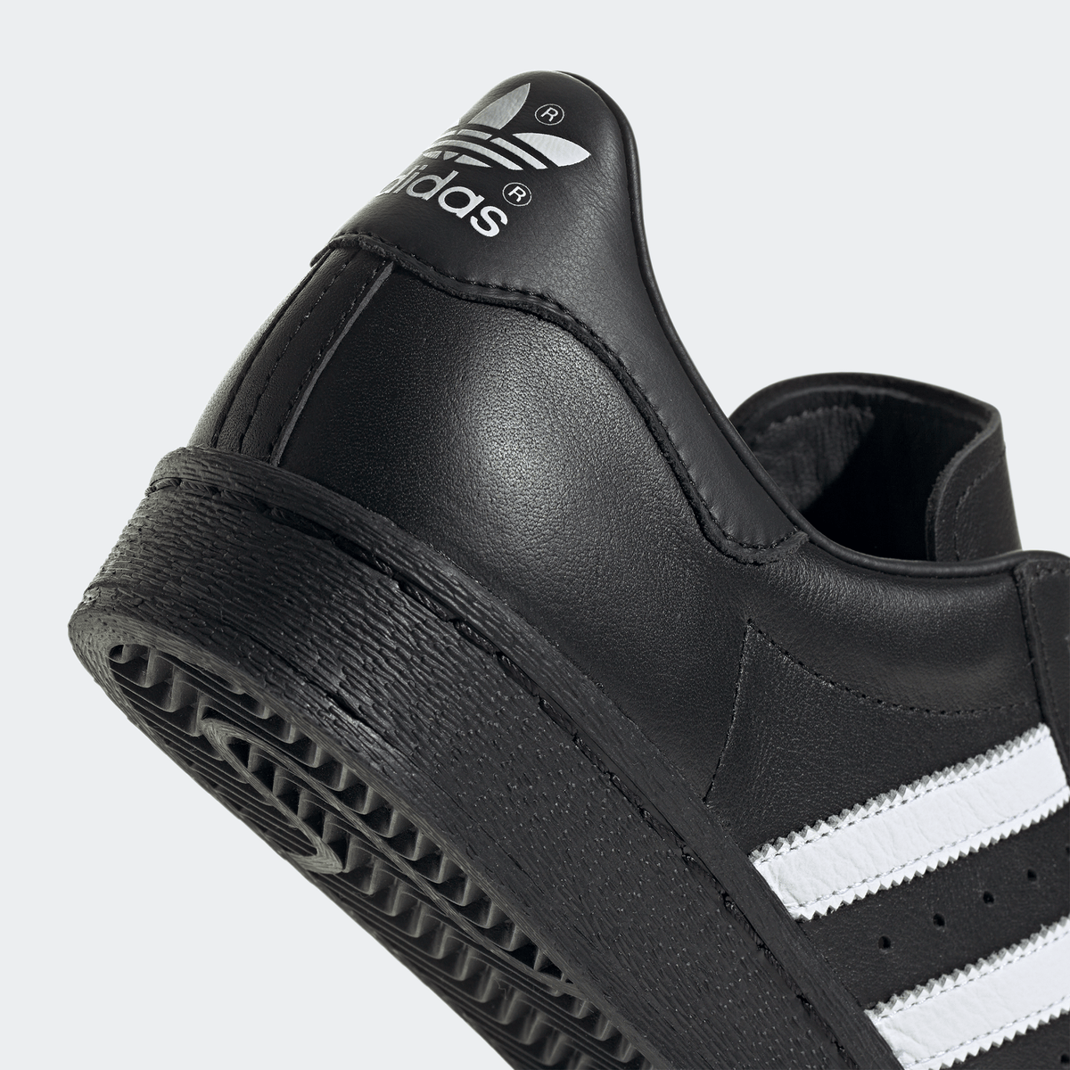 Adidas Superstar 82 - Core Black/Cloud White/Core Black - Adidas - State Of Play