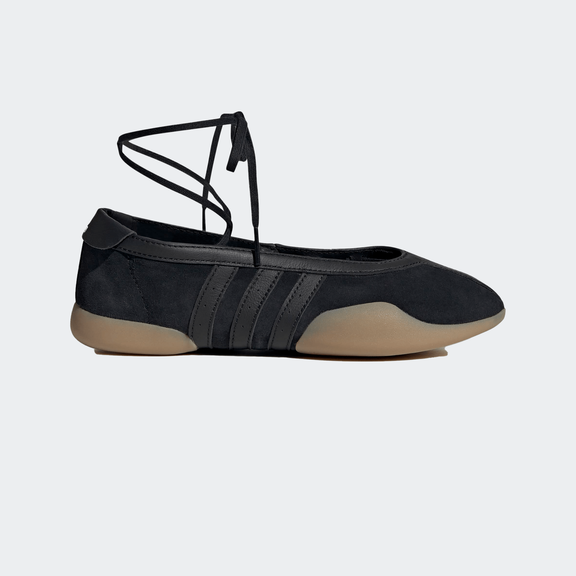 Adidas Taekwondo Mei Womens - Core Black/Cloud White/Gum - Adidas - State Of Play