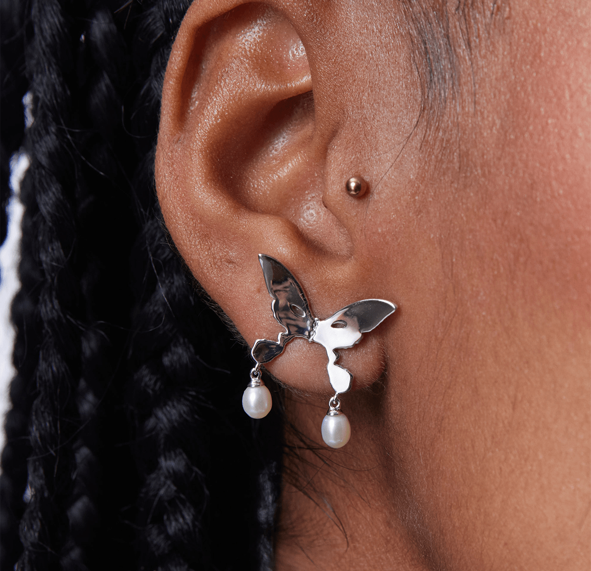 Perks And Mini Pearl Drop Alien Kiss Earring - Silver - P.A.M. - State Of Play