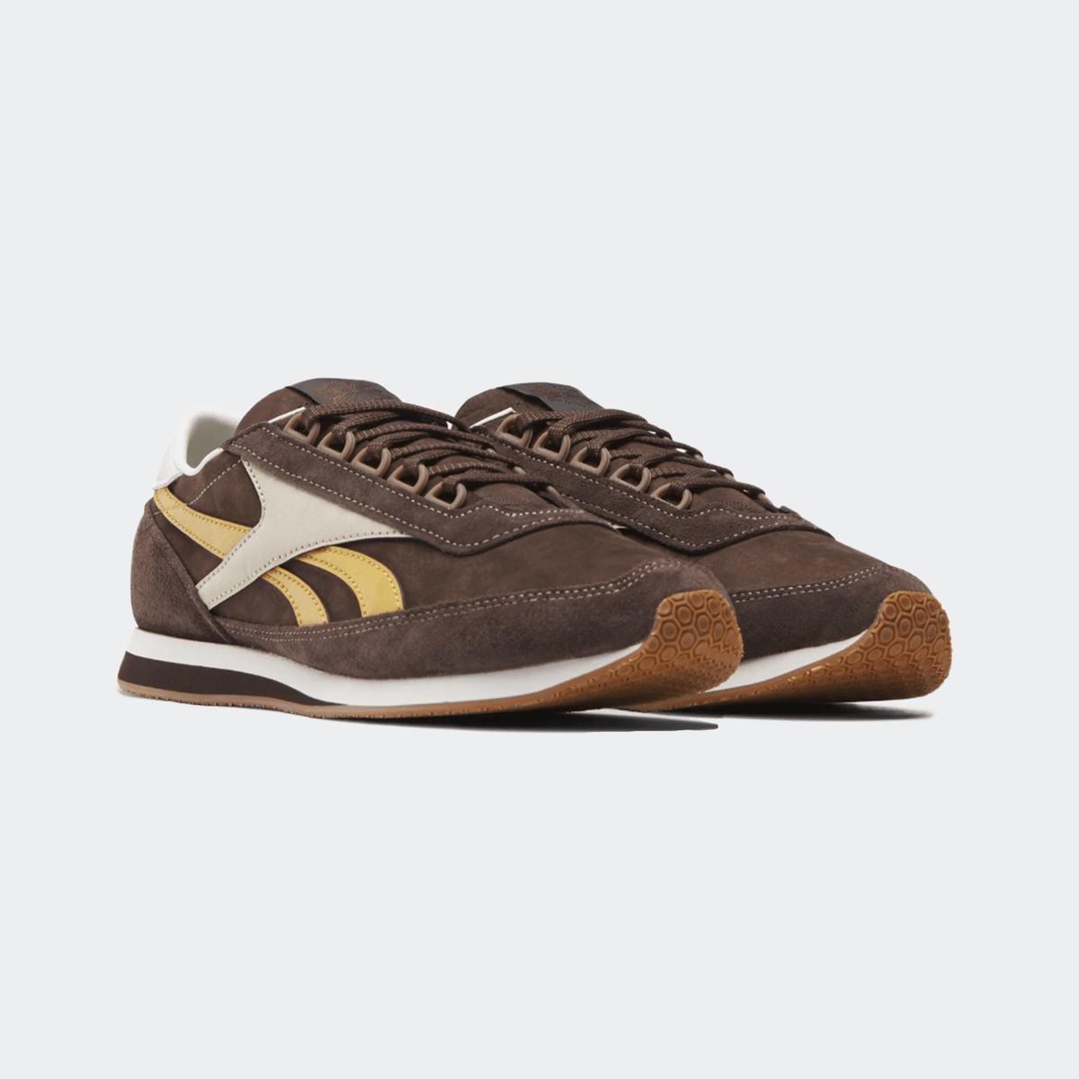 Reebok Camargue- Dark Brown/Campus Brown/Gold - Reebok - State Of Play