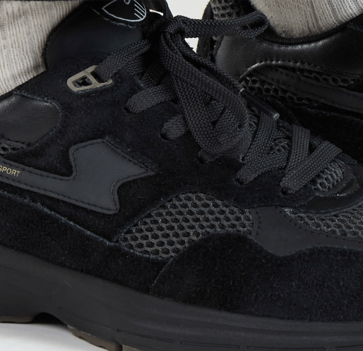 Stepney Workers Club Amiel S-Strike Geo Merged - Tech Black - Stepney Workers Club - State Of Play